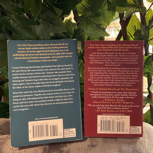 AUTOGRAPHED copy of If He’s Tempted by Hannah Howell & Highland Thirst - Picture 2 of 16